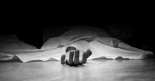 अस्पताल की इमारत से कूदकर कोरोना पीडित हैड कांस्टेबिल ने दे दी जान अस्पताल की इमारत से कूदकर कोरोना पीडित हैड कांस्टेबिल ने दे दी जान