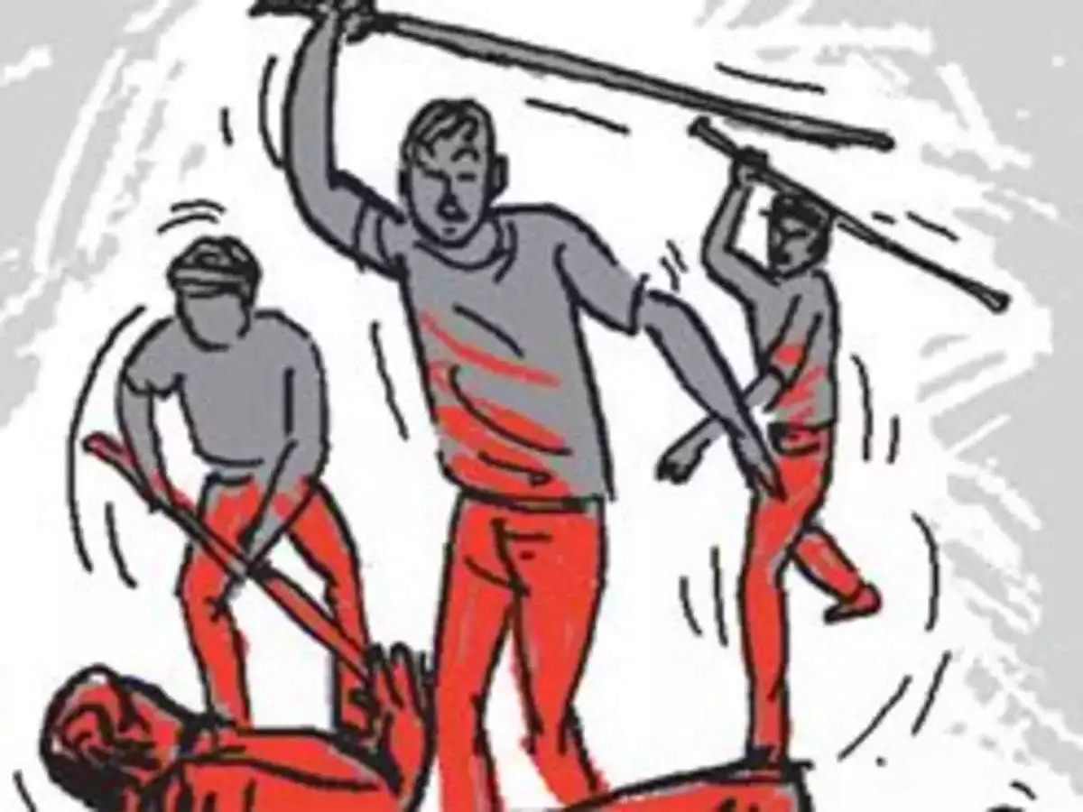 पुलिस हिरासत से खींच को पीट-पीटकर मार डाला पुलिस हिरासत से खींच को पीट-पीटकर मार डाला