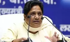 दलित महिला से गैंगरेप का मामला फास्ट ट्रैक कोर्ट में चलाकर अपराधियों को सजा दिलाएः मायावती दलित महिला से गैंगरेप का मामला फास्ट ट्रैक कोर्ट में चलाकर अपराधियों को सजा दिलाएः मायावती