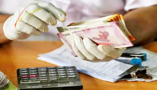 लोन मोरेटोरियम पर सरकार ने कहाः नहीं देना होगा चक्रवृद्धि ब्याज लोन मोरेटोरियम पर सरकार ने कहाः नहीं देना होगा चक्रवृद्धि ब्याज