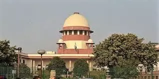 हाथरस में आधी रात में अंतिम संस्कार को लेकर सुप्रीम कोर्ट पहुंचीं तीस्ता सीतलवाड़ हाथरस में आधी रात में अंतिम संस्कार को लेकर सुप्रीम कोर्ट पहुंचीं तीस्ता सीतलवाड़