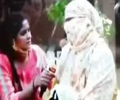 हाथरस कांडः नक्सल भाभी बताई गई महिला ने मांगे पुलिस से सुबूत हाथरस कांडः नक्सल भाभी बताई गई महिला ने मांगे पुलिस से सुबूत