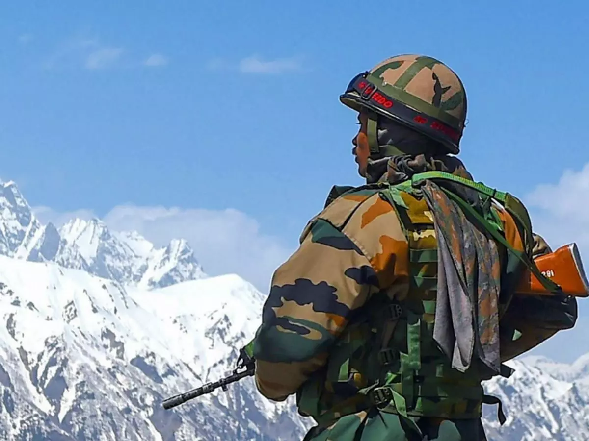 भारतीय सीमा में घुसे चीनी सैनिक को लद्दाख में सुरक्षाबलों ने दबोचा