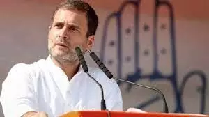 राहुल गांधी के ट्वीट आचार संहिता के उल्लंघन की शिकायत राहुल गांधी के ट्वीट आचार संहिता के उल्लंघन की शिकायत