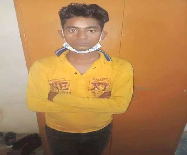 पत्नी छोड गई तो चार साल की बेटी की हत्या कर छह घंटे शव लेकर घूमता रहा पिता पत्नी छोड गई तो चार साल की बेटी की हत्या कर छह घंटे शव लेकर घूमता रहा पिता