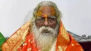 कोरोना पाॅजिटिव रहे महंत नृत्य गोपाल दास की तबीयत बिगड़ी कोरोना पाॅजिटिव रहे महंत नृत्य गोपाल दास की तबीयत बिगड़ी