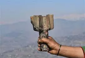 नौशहर सेक्टर में पाक गोलाबारी में सेना का हवलदार शहीद, नायक घायल नौशहर सेक्टर में पाक गोलाबारी में सेना का हवलदार शहीद, नायक घायल