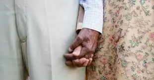शादी में कोविड के नियम के उल्लंघन पर रिपोर्ट दर्ज शादी में कोविड के नियम के उल्लंघन पर रिपोर्ट दर्ज