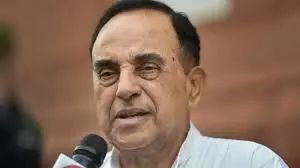 पेट्रोल हुआ 90 रुपये के पार तो सुब्रमण्यम स्वामी ने कहा- 40 रुपये हों दाम पेट्रोल हुआ 90 रुपये के पार तो सुब्रमण्यम स्वामी ने कहा- 40 रुपये हों दाम
