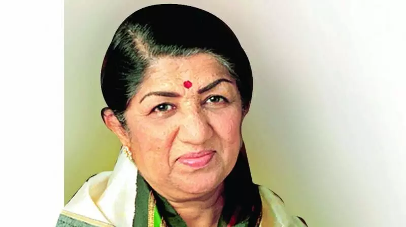 लता मंगेशकर: जिंदादिल शख्सियत, महान गायिका लता मंगेशकर: जिंदादिल शख्सियत, महान गायिका