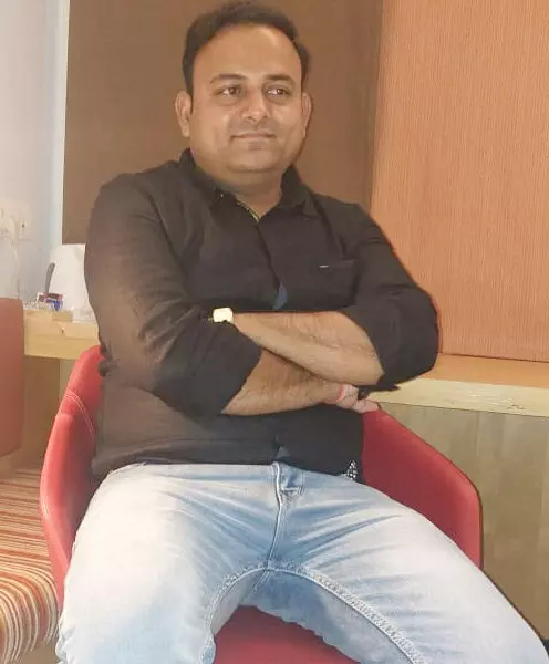 पालिकाकर्मी रचित शर्मा का हृदयगति रुकने से निधन पालिकाकर्मी रचित शर्मा का हृदयगति रुकने से निधन
