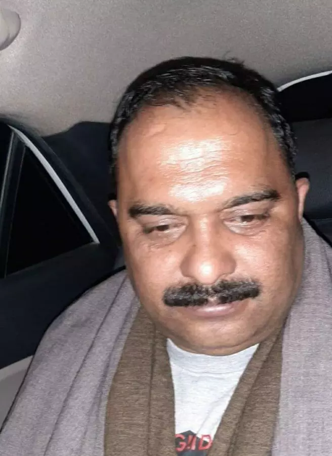 मुरादनगर हादसे में फरार ठेकेदार अजय त्यागी गिरफ्तार मुरादनगर हादसे में फरार ठेकेदार अजय त्यागी गिरफ्तार