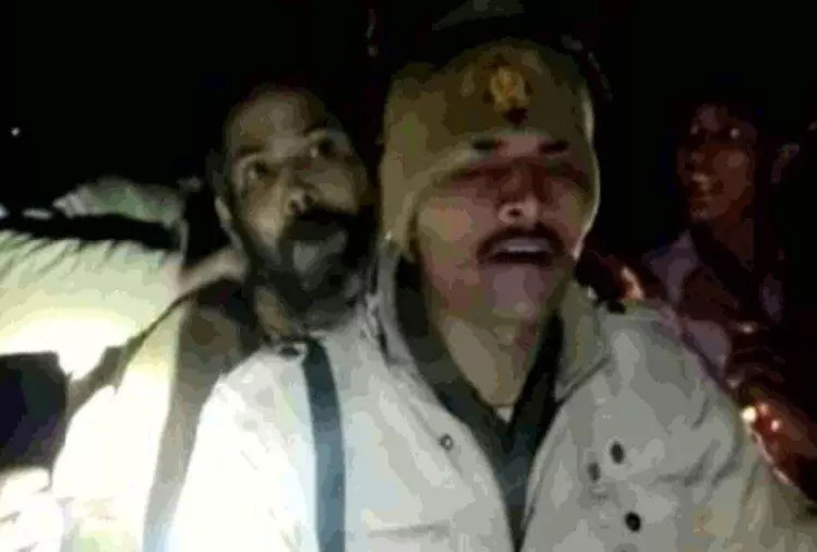 बदायूं गैंगरेप का आरोपी गिरफ्तार उगले कई राज बदायूं गैंगरेप का आरोपी गिरफ्तार उगले कई राज