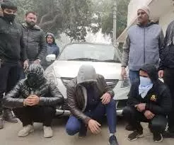 70 लाख फिरौती के लिए डॉक्टर के बेटे का अपहरण करने वाले 3 बदमाश गिरफ्तार 70 लाख फिरौती के लिए डॉक्टर के बेटे का अपहरण करने वाले 3 बदमाश गिरफ्तार