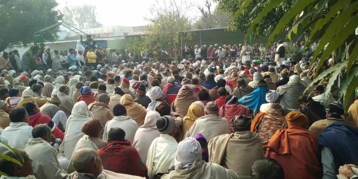 राकेश टिकैत की सरेंडर की तैयारी, सिसौली में पंचायत राकेश टिकैत की सरेंडर की तैयारी, सिसौली में पंचायत