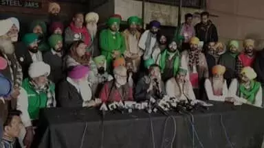 छह फरवरी को देश भर में चक्काजाम का ऐलान छह फरवरी को देश भर में चक्काजाम का ऐलान