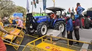 हाईकोर्ट ने ट्रैक्टर रैली हिंसा की जांच की मांग वाली याचिका सुनने से किया इनकार हाईकोर्ट ने ट्रैक्टर रैली हिंसा की जांच की मांग वाली याचिका सुनने से किया इनकार
