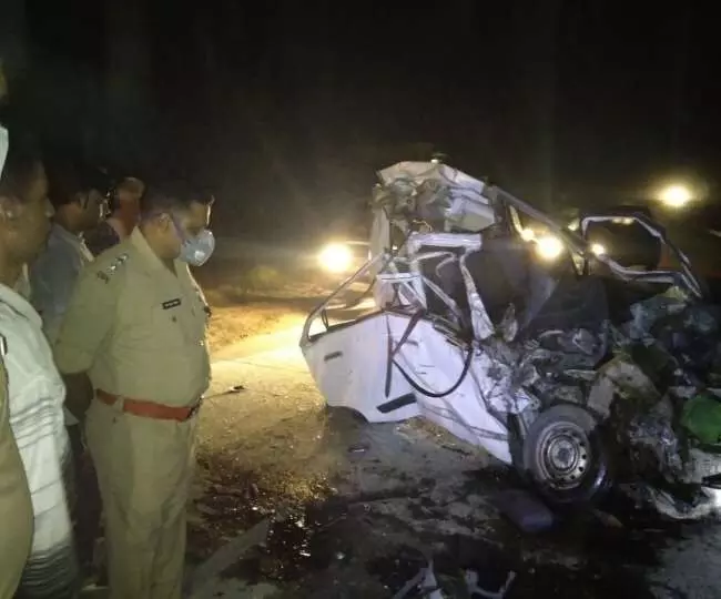 दो कारों की भिड़ंत, मुजफ्फरनगर व शामली के युवकों समेत तीन की मौत