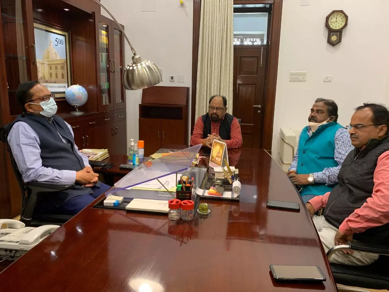 विधानसभा में रिपोर्टिंग की समस्या अध्यक्ष को बताई विधानसभा में रिपोर्टिंग की समस्या अध्यक्ष को बताई