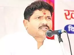 होटल में मृत पाए गए दमन और दीव के सांसद मोहन डेलकर होटल में मृत पाए गए दमन और दीव के सांसद मोहन डेलकर