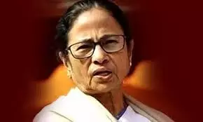ममता बनर्जी ने शिवमंदिर में पूजा कर नंदीग्राम सीट से दाखिल किया नामांकन ममता बनर्जी ने शिवमंदिर में पूजा कर नंदीग्राम सीट से दाखिल किया नामांकन