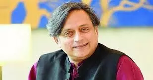 ब्रिटिश संसद में किसान आंदोलन पर चर्चा को शशि थरूर ने ऐसे ठहराया सही ब्रिटिश संसद में किसान आंदोलन पर चर्चा को शशि थरूर ने ऐसे ठहराया सही