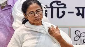बंगाल में भाजपा के जय श्री राम के जवाब में ममता बनर्जी ने फिर किया दुर्गा पाठ