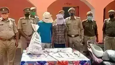 पंचायत चुनाव के लिए तैयार हो रहा था हथियारों का जखीरा पंचायत चुनाव के लिए तैयार हो रहा था हथियारों का जखीरा