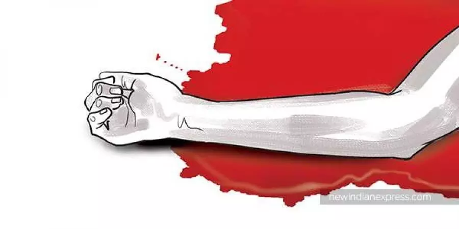 अहमदाबाद से चुनाव लड़ने लौटा था गांव, पीट-पीटकर हत्या अहमदाबाद से चुनाव लड़ने लौटा था गांव, पीट-पीटकर हत्या