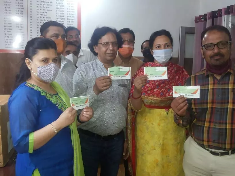मुजफ्फरनगर में कोविड-19 टीकाकरण कराने वालों को मिलेगा पुरस्कार मुजफ्फरनगर में कोविड-19 टीकाकरण कराने वालों को मिलेगा पुरस्कार