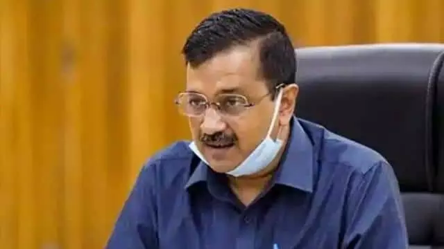 केजरीवाल ने की सीबीएसई की परीक्षाएं रद्द करने की अपील