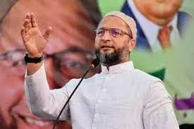 नरेंद्र मोदी और ममता बनर्जी भाई-बहन हैंः ओवैसी नरेंद्र मोदी और ममता बनर्जी भाई-बहन हैंः ओवैसी