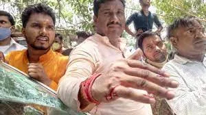 गाजीपुर बाॅर्डर पर भाजपा समर्थकों से जमकर मारपीट, गाड़ियों में तोड़फोड़ गाजीपुर बाॅर्डर पर भाजपा समर्थकों से जमकर मारपीट, गाड़ियों में तोड़फोड़