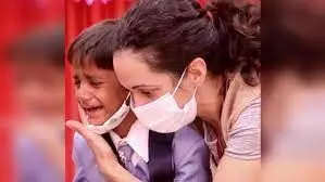 कोरोना के बोझ ने छीन ली बचपन की मुस्कुराहट कोरोना के बोझ ने छीन ली बचपन की मुस्कुराहट