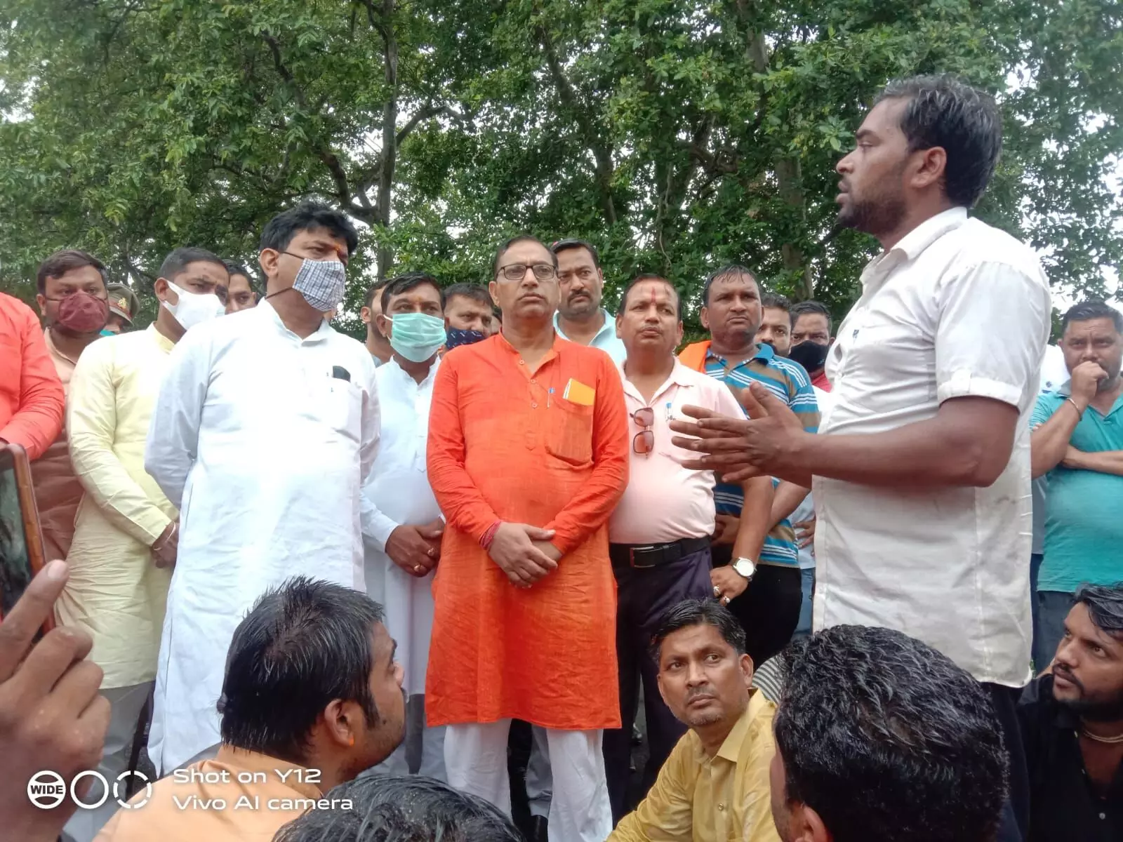 भलवा हत्याकांड में परिजनों का हंगामा, राजमार्ग जाम भलवा हत्याकांड में परिजनों का हंगामा, राजमार्ग जाम