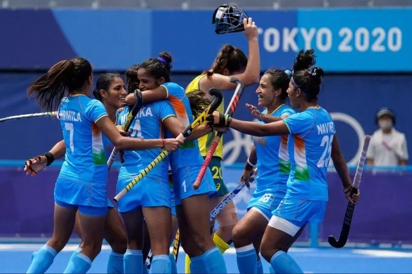 भारतीय महिला हॉकी टीम ने पहली बार सेमीफाइनल में पहुंच रचा इतिहास
