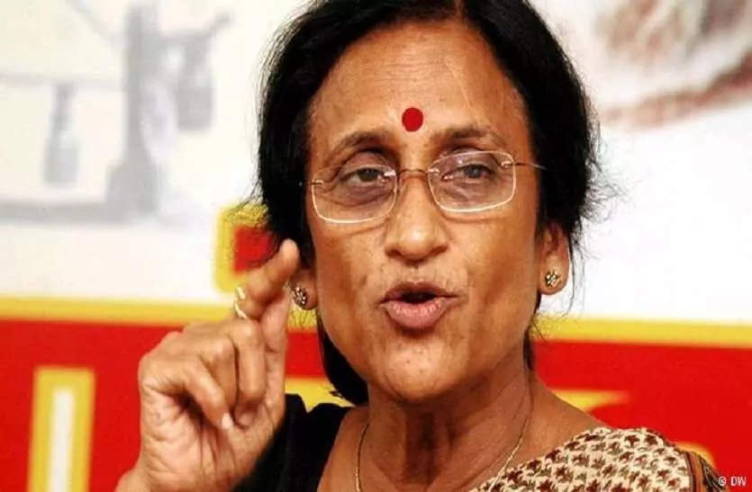 अपना घर फूंकने वाले बाहुबली की भाजपा में एंट्री पर रीता बहुगुणा रुष्ट अपना घर फूंकने वाले बाहुबली की भाजपा में एंट्री पर रीता बहुगुणा रुष्ट