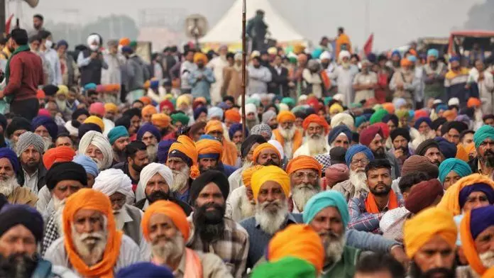 स्वतंत्रता दिवस पर किसानों के प्रदर्शन को लेकर तमाम आशंकाएं स्वतंत्रता दिवस पर किसानों के प्रदर्शन को लेकर तमाम आशंकाएं