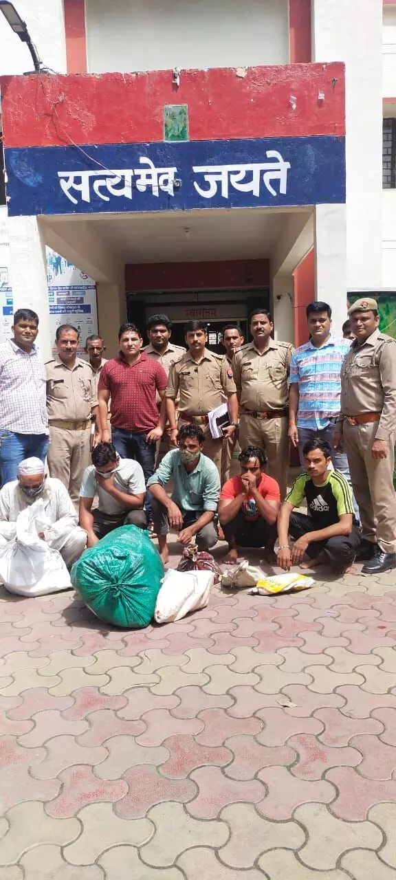 नलकूप चोरी गिरोह सेेेेेेेेेेेेेेे लाखों का माल बरामद नलकूप चोरी गिरोह सेेेेेेेेेेेेेेे लाखों का माल बरामद