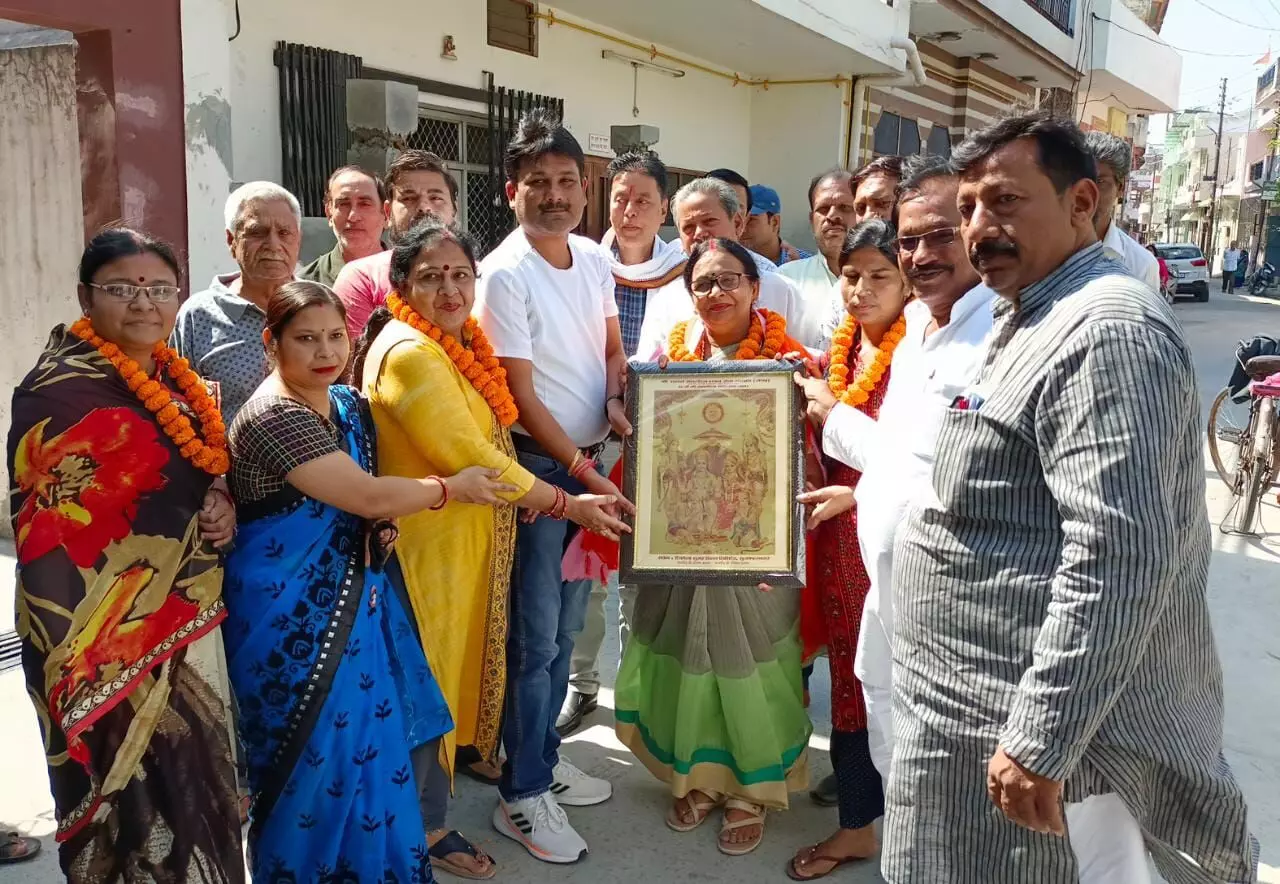 सभासद विकल्प जैन के वार्ड में चेयरपर्सन के स्वागत में बजा ढोल सभासद विकल्प जैन के वार्ड में चेयरपर्सन के स्वागत में बजा ढोल