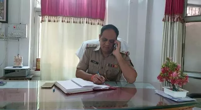 इंस्पेक्टर अनिल कपरवान ने थानाभवन में संभाला प्रभारी का चार्ज इंस्पेक्टर अनिल कपरवान ने थानाभवन में संभाला प्रभारी का चार्ज