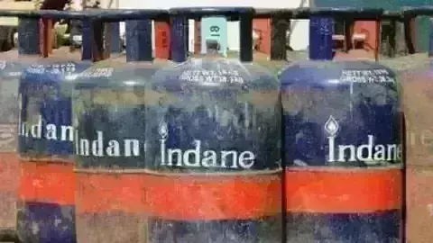नए माह के साथ फिर पडी महगांई की मार, कमर्शियल गैस सिलेंडर के साथ  रिचार्ज भी हुए महंगे