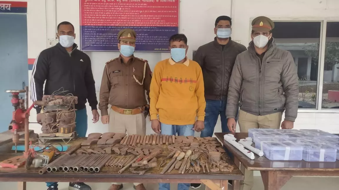 बुढ़ाना में एक और अवैध शस्त्र फैक्ट्री पकड़ी बुढ़ाना में एक और अवैध शस्त्र फैक्ट्री पकड़ी