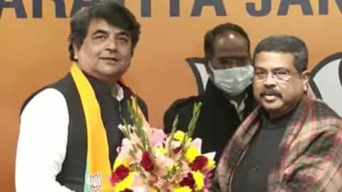 आरपीएन सिंह ने भारतीय जनता पार्टी का दामन थाम लिया आरपीएन सिंह ने भारतीय जनता पार्टी का दामन थाम लिया