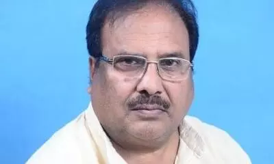 दीपक कुमार ने प्रियंका से की शिकायत, पार्टी नहीं दे रही साथ दीपक कुमार ने प्रियंका से की शिकायत, पार्टी नहीं दे रही साथ