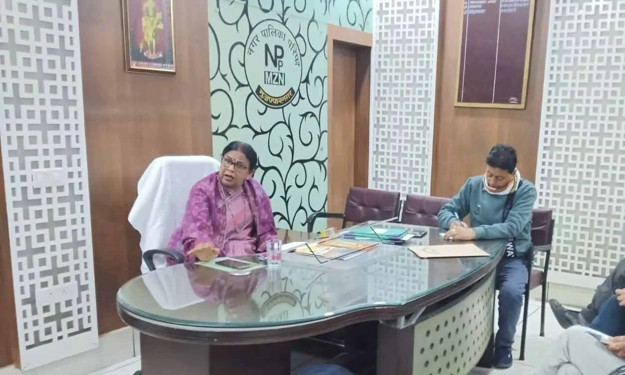 भाजपा नेता पर चेयरपर्सन की गाज, रोहिल का कटेगा वेतन भाजपा नेता पर चेयरपर्सन की गाज, रोहिल का कटेगा वेतन