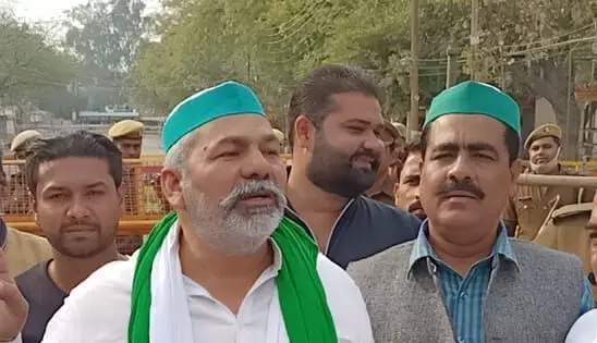 किसान काम छोड़ ईवीएम की रखवाली करें: राकेश टिकैत किसान काम छोड़ ईवीएम की रखवाली करें: राकेश टिकैत