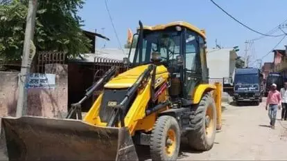 दिल्ली में बुलडोजर पर सुप्रीम कोर्ट की रोक दिल्ली में बुलडोजर पर सुप्रीम कोर्ट की रोक
