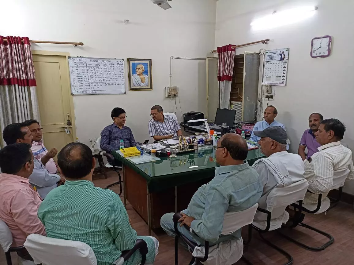 पहली अप्रैल से बढ़ी जीएसटी दर हुई लागू, बढ़ेंगे ईटों के दाम पहली अप्रैल से बढ़ी जीएसटी दर हुई लागू, बढ़ेंगे ईटों के दाम