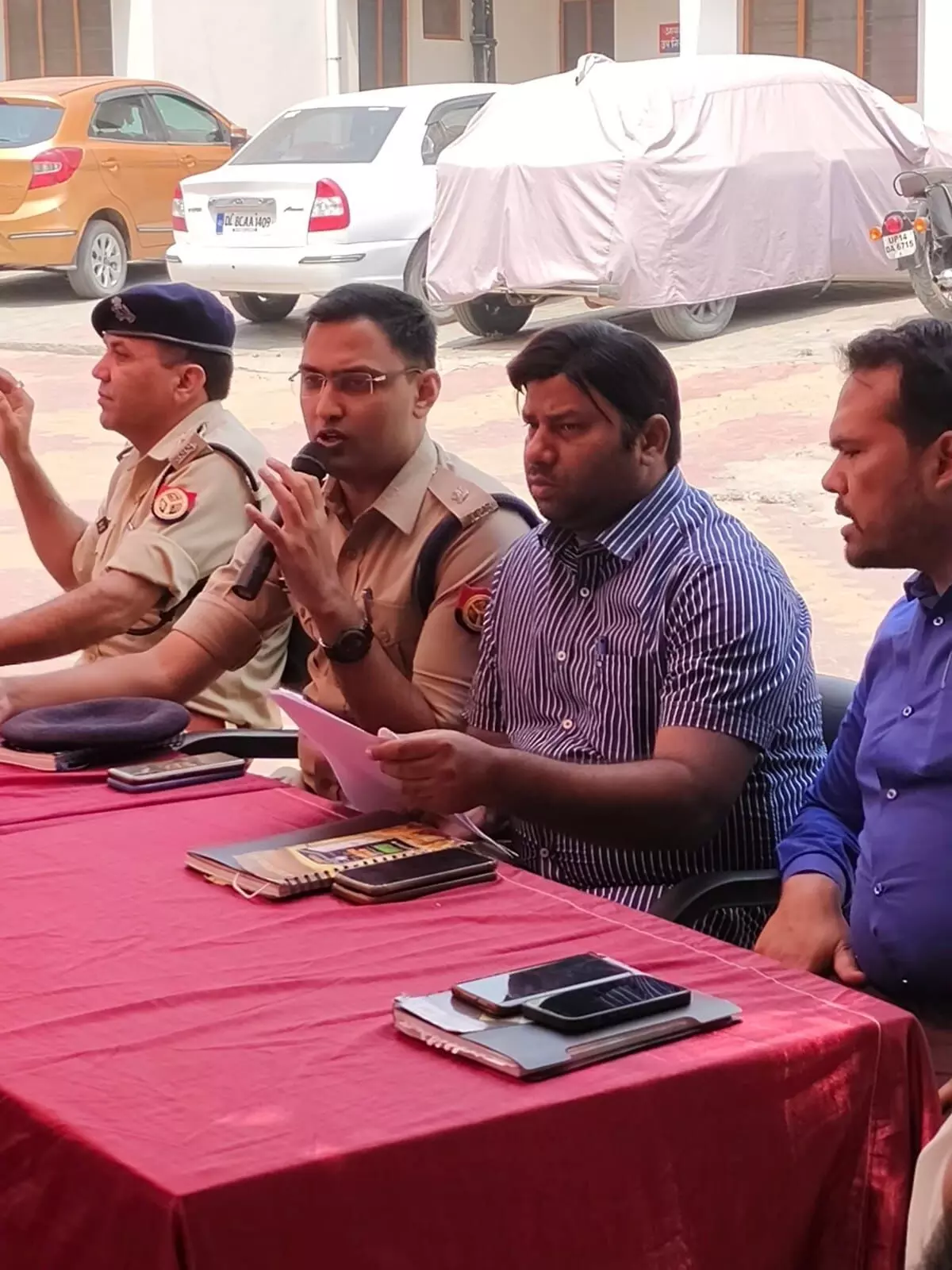 त्योहारों को शांति से मनाएं : एडीएम त्योहारों को शांति से मनाएं : एडीएम